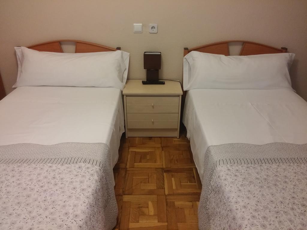 Pension Saint Mateo Logroño Exterior foto