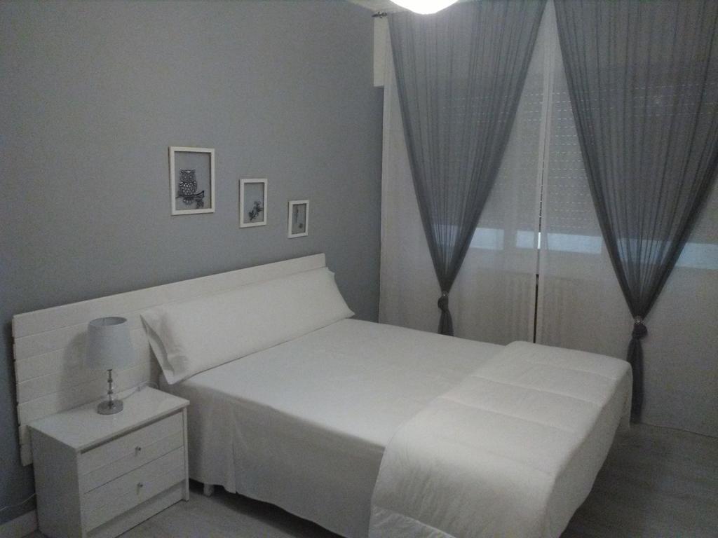 Pension Saint Mateo Logroño Exterior foto
